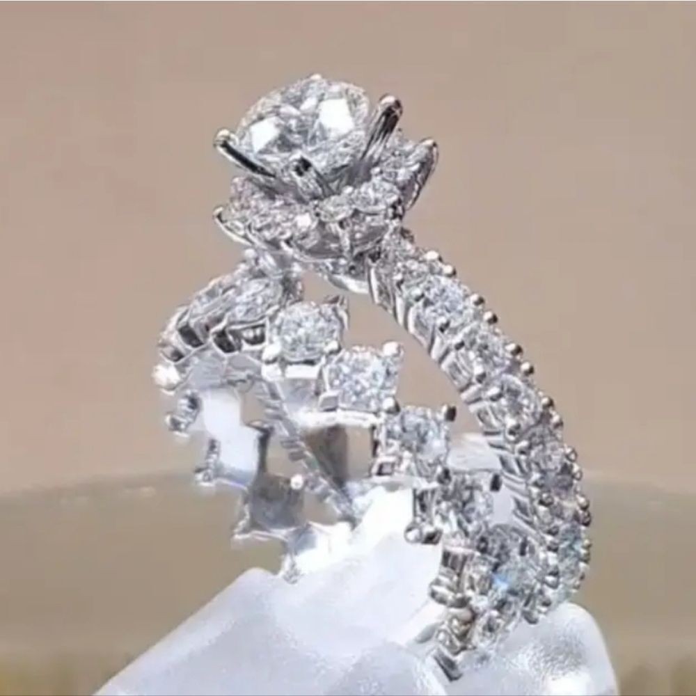 Elegant diamond wedding ring set sz 6